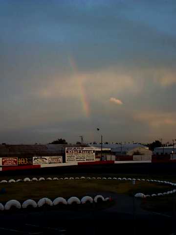 Rnoutrainbow.jpg (9670 bytes)